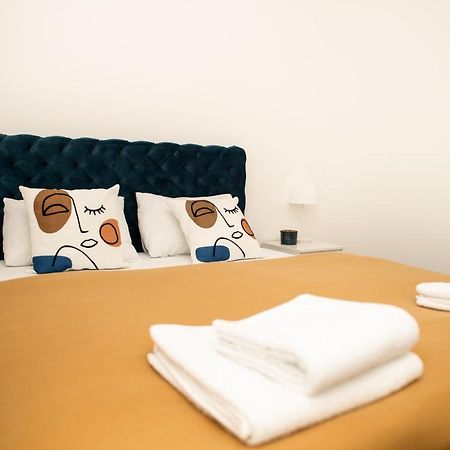 Room21 Free Garage Novi Sad Exterior photo