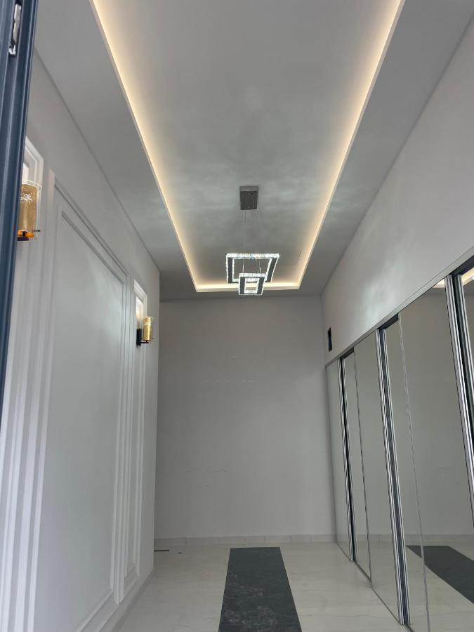 Room21 Free Garage Novi Sad Exterior photo